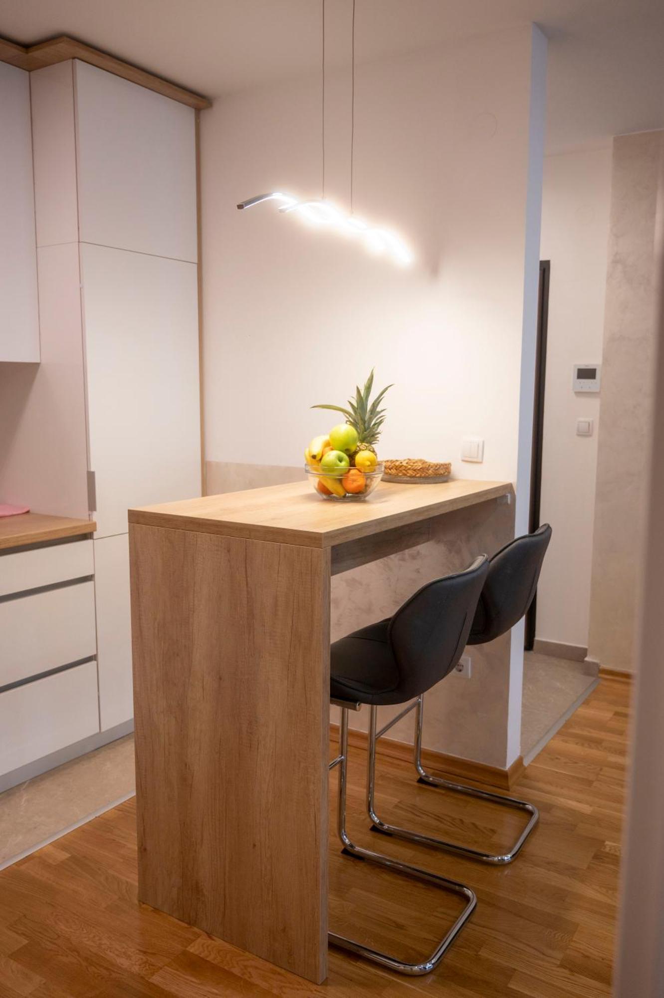 Apartment 5 Star Lukavica Exteriör bild